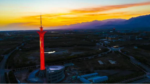 電視塔亮化